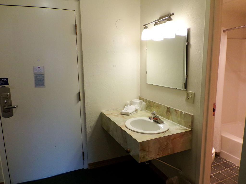 Budget Inn Missoula East 外观 照片