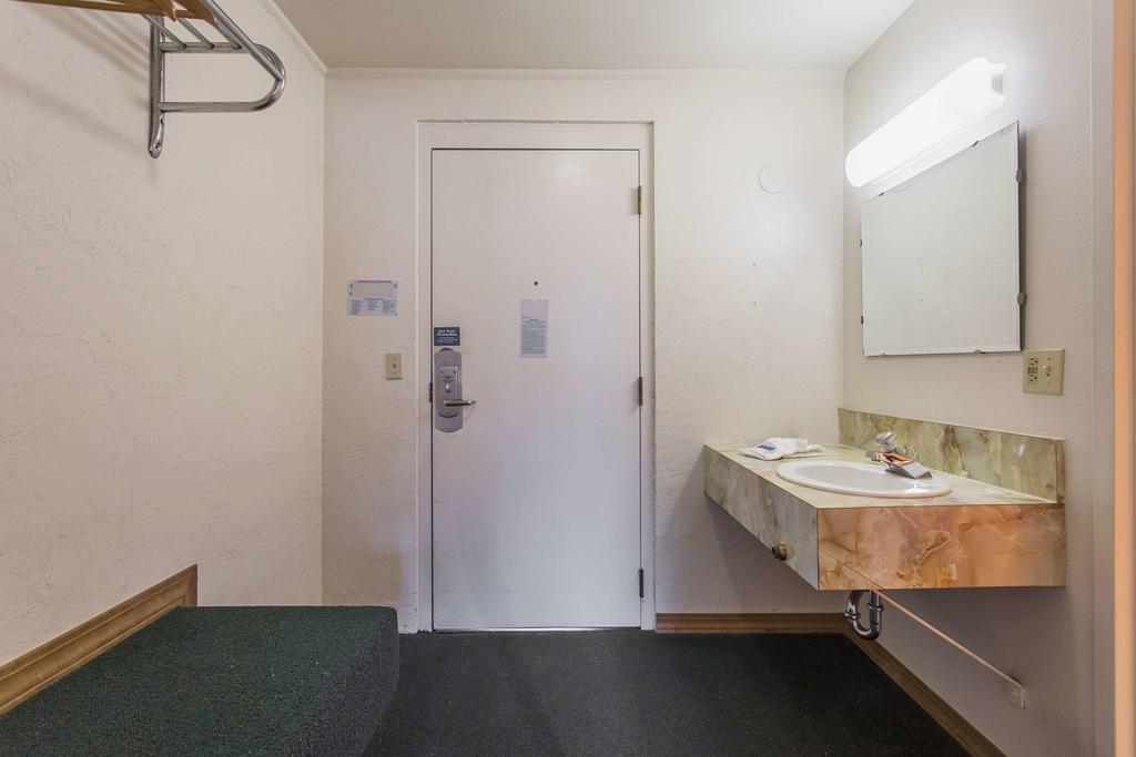 Budget Inn Missoula East 外观 照片